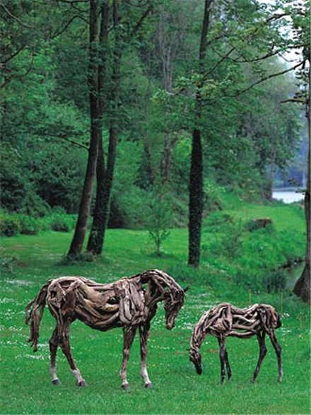[Driftwood+horses+1.jpg]