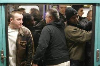 [Dans+le+métro+parisien,+le+14+novembre+2007..jpg]