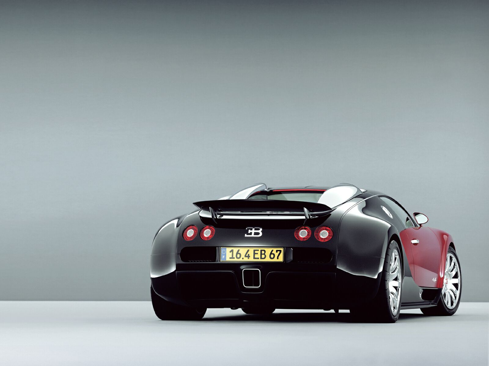 [Bugatti-Veyron-hq-hi-res-wallpaper-stockwallpapers.blogspot.com+3.jpg]