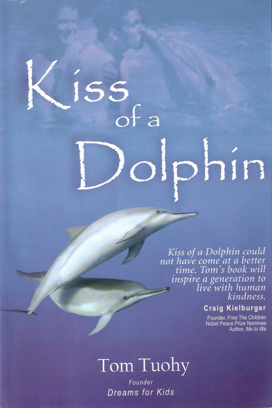 [Kiss+of+a+Dolphin.JPG]