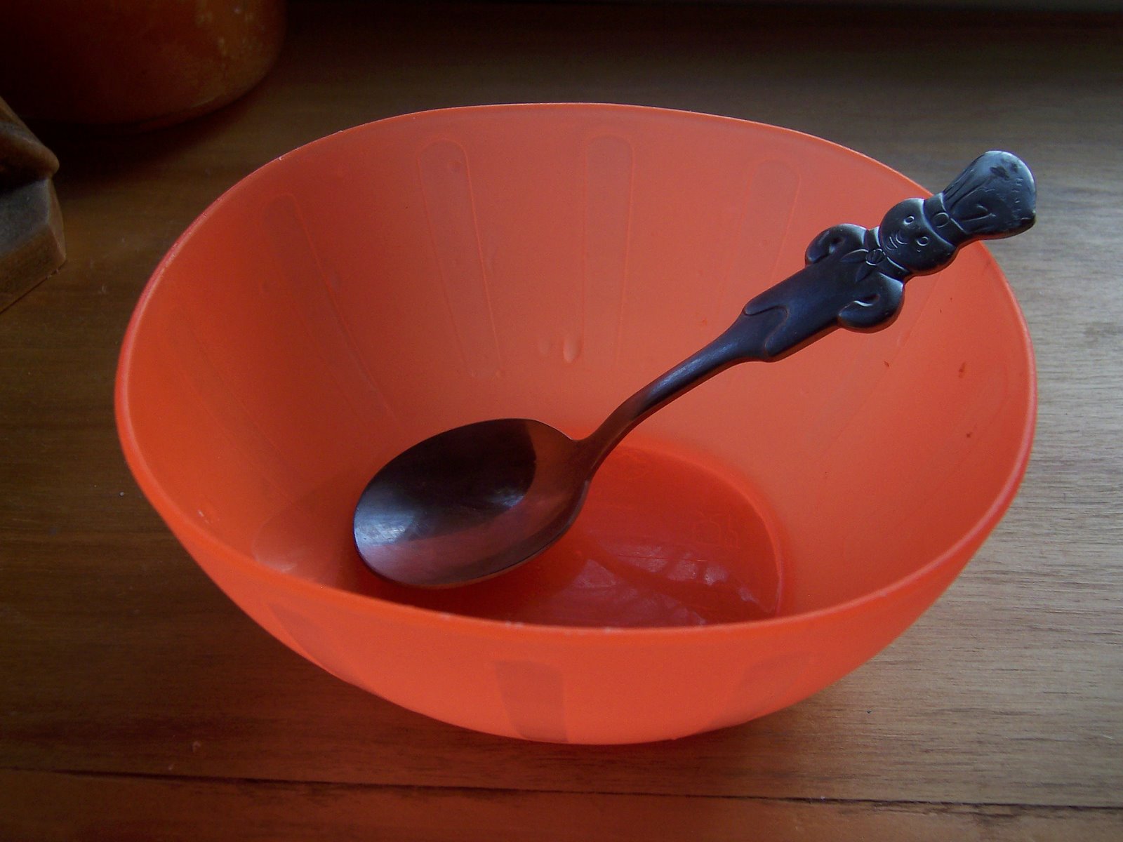 [orange+bowl.jpg]
