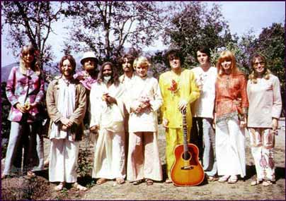 [Beatles+in+India.jpg]