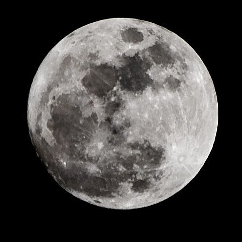 [April+2008+Full+Moon+Picture.jpg]