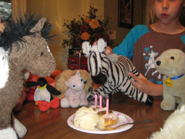 [Zebra's+birthday-1.jpg]