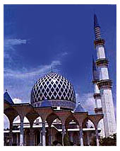 [Sultan+Salahuddin+Abdul+Aziz+Mosque1.jpg]