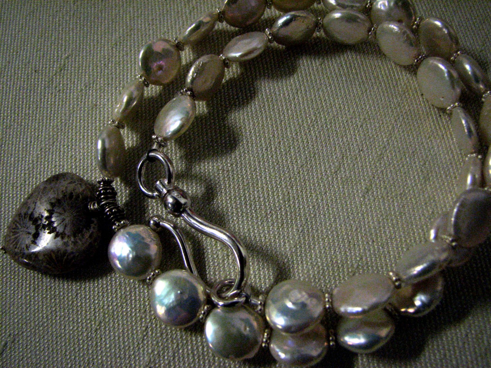 [Money+Pearl+Fossil+Coral+necklace.jpg]