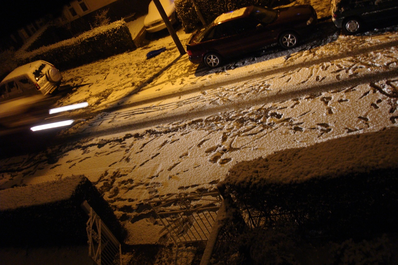 [Alan+in+Belfast+-+East+Belfast+snow+1.jpg]