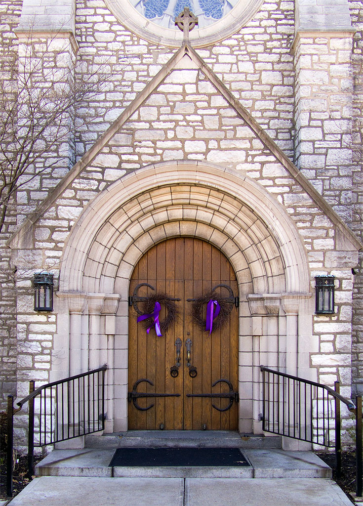 [Our+Lady+of+Lourdes+Church,+in+University+City,+Missouri+-+front+door.jpg]