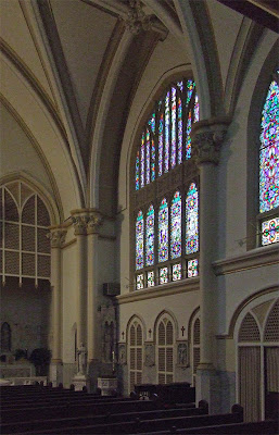 Saint Roch Roman Catholic Church, in Saint Louis, Missouri, USA - nave