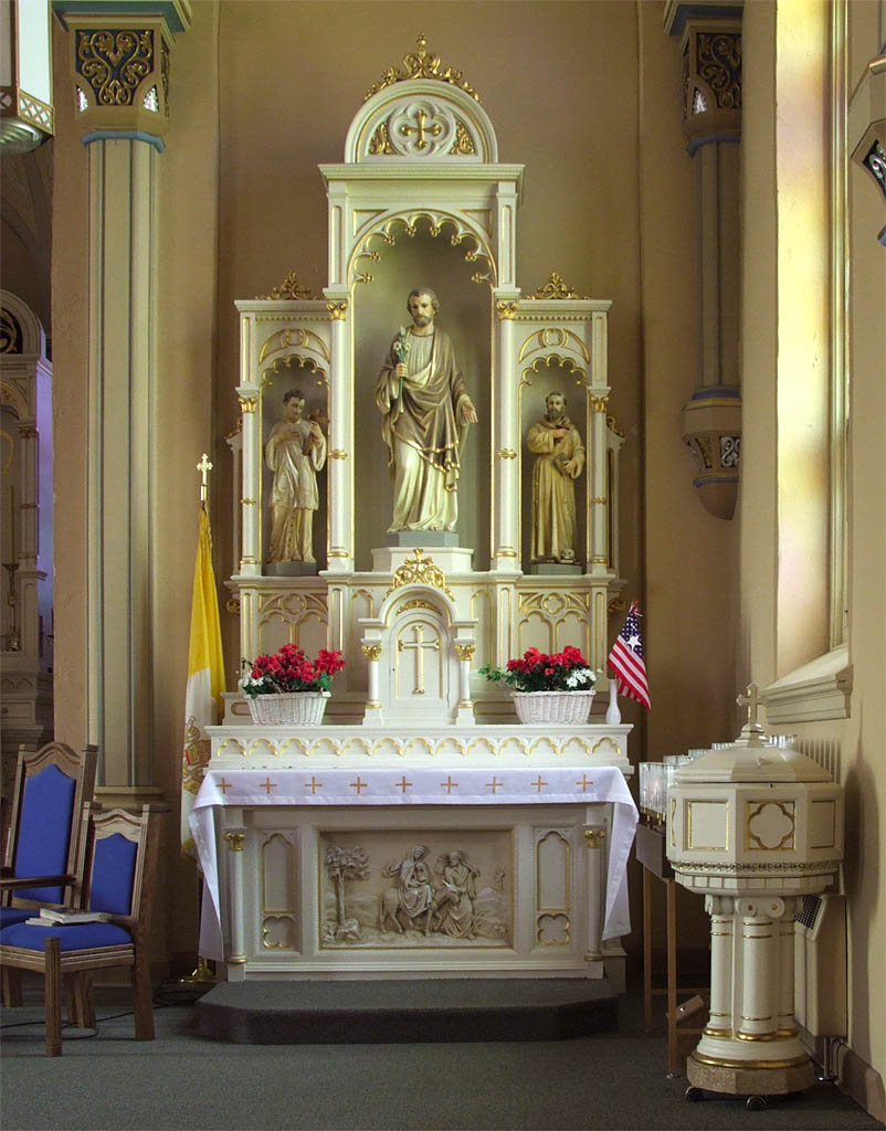 [Saint+Paul+Roman+Catholic+Church,+in+Saint+Paul,+Missouri+-+altar+of+Joseph.jpg]