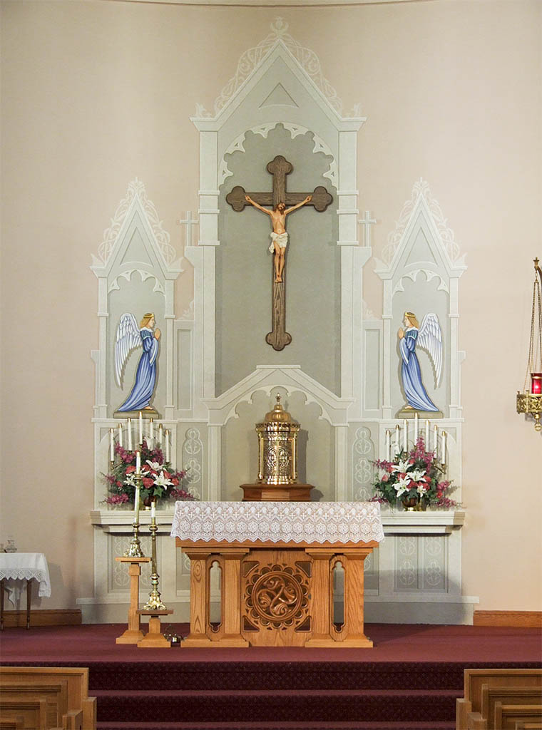 [Saint+Joseph+Roman+Catholic+Church,+in+Neier,+Missouri,+USA+-+altar.jpg]