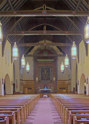Saint Mary Magdalen Roman Catholic Church, in Brentwood, Missouri, USA - nave