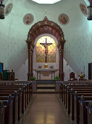 Saint George Roman Catholic Church, in Affton, Missouri, USA - sanctuary