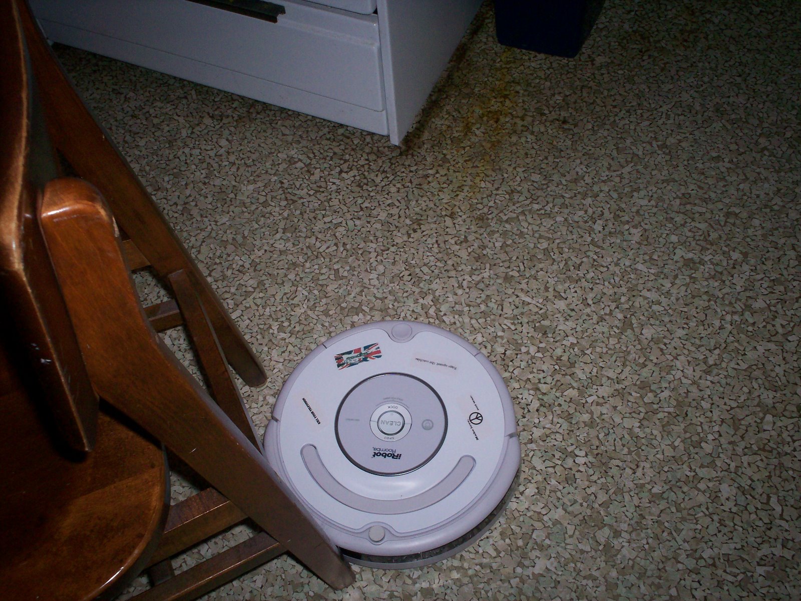 [Roomba+1.jpg]
