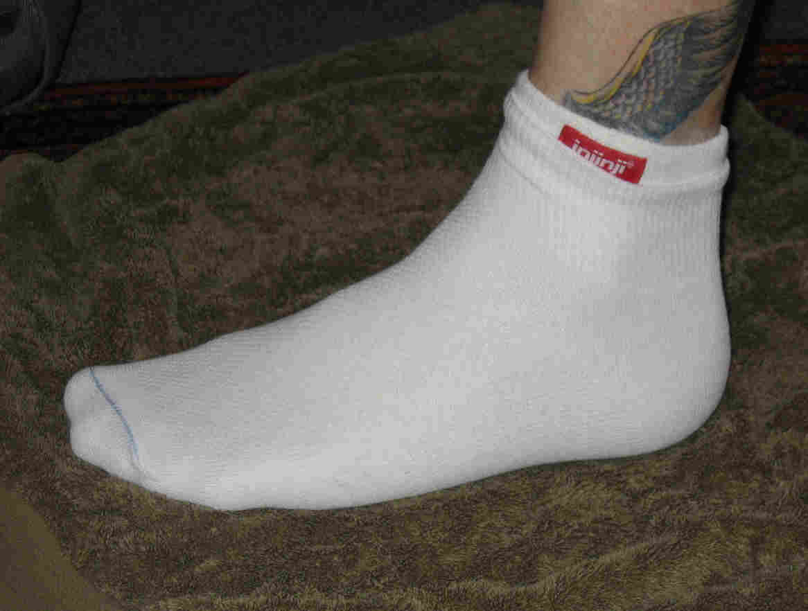 [Sock+Cover+Feet.jpg]