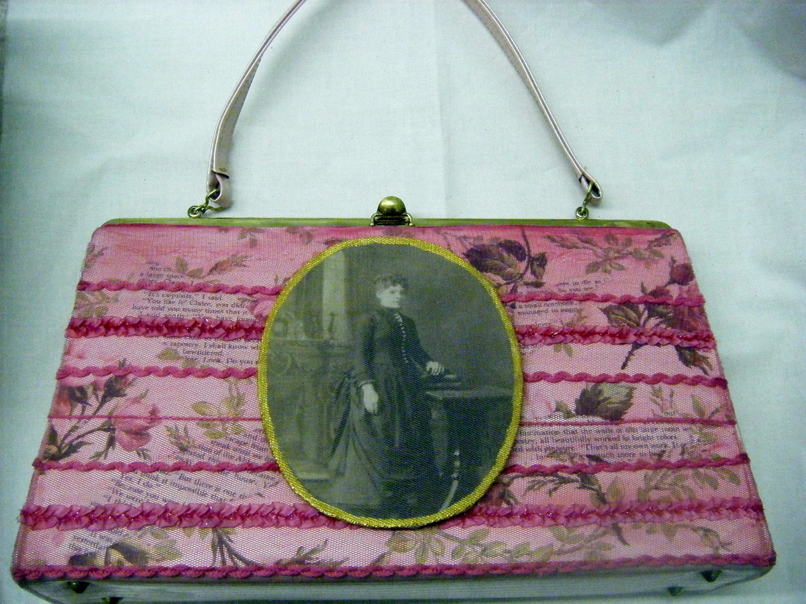 [pink+purse+2.jpg]