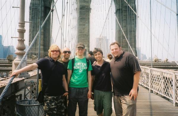 [Brooklyn+Bridge+Jani+Jason+Oras+Troy+Curtis+July+2007.jpg]