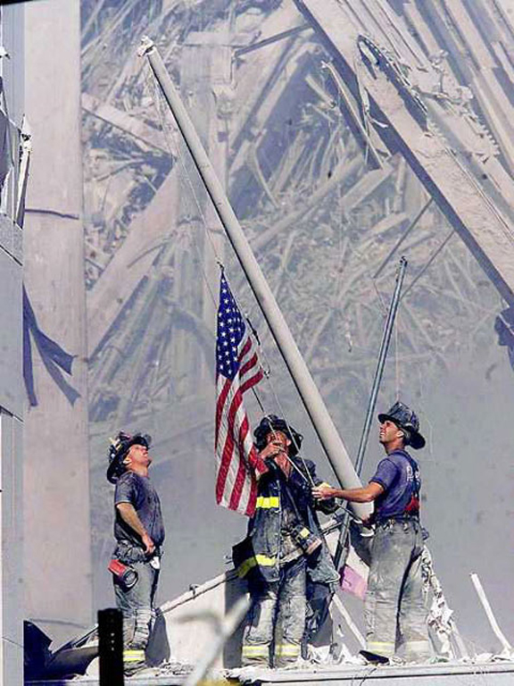 [EVENT_9-11_Firemans_Flag_lg.jpg]