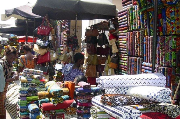 [Togo-Lome-market.jpg]