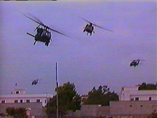 [somalia+helicopters.jpg]