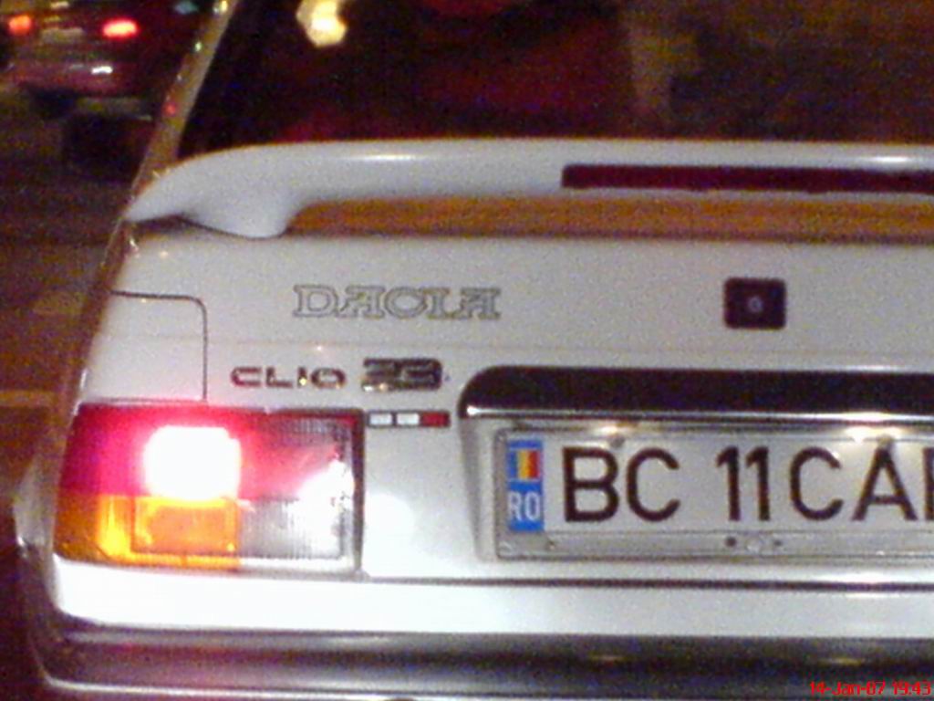 [Dacia+Clio+2.3.JPG]