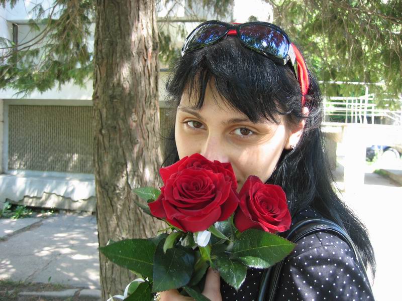 [Sa+nu+uitam+sa+iubim+trandafirii!.JPG]