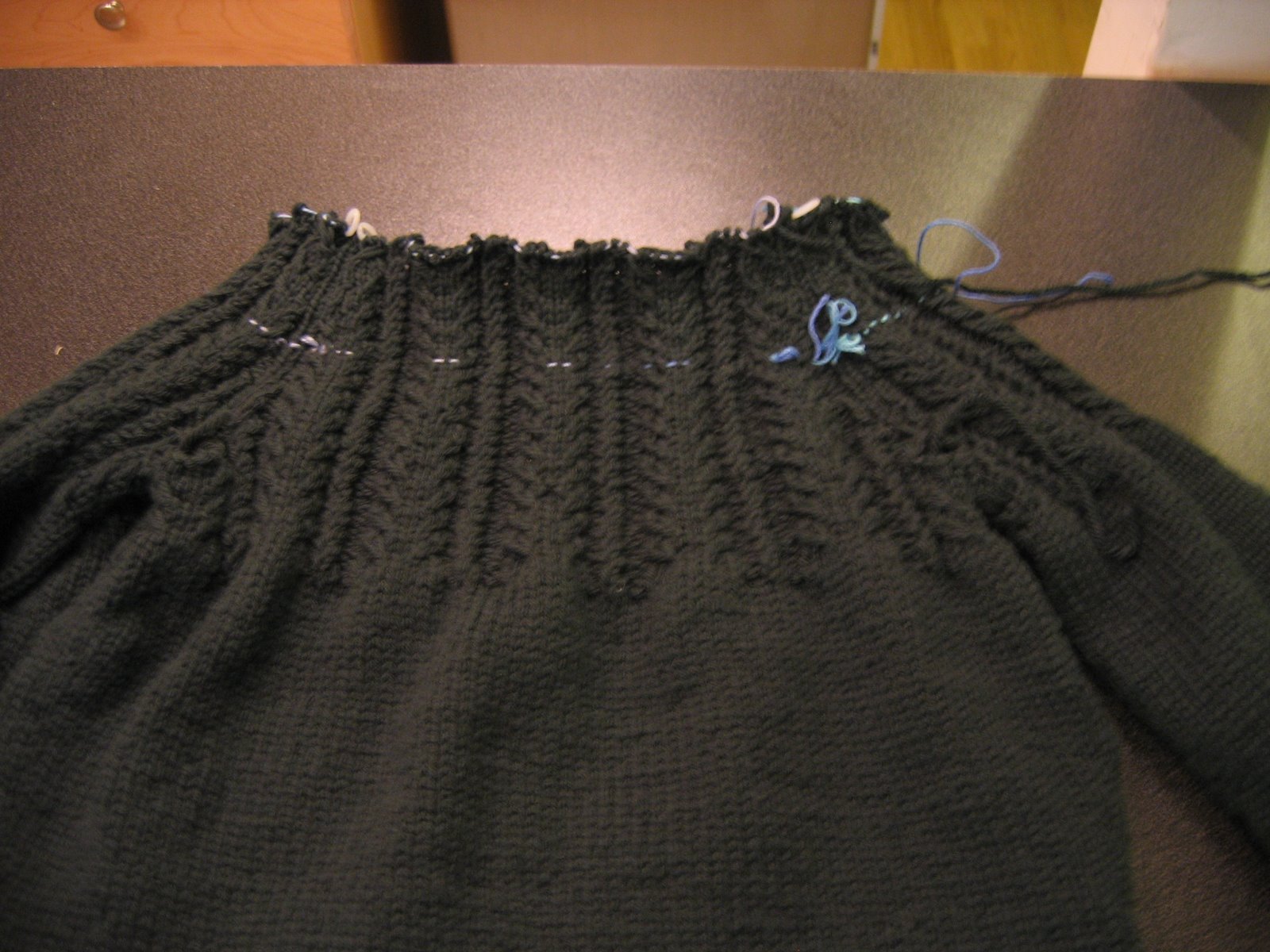 [knit0041.JPG]