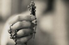 [rosary.jpg]