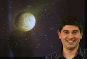 [ignasi-ribas-with-simulated-picture-of-new-planet-250x169.jpg]