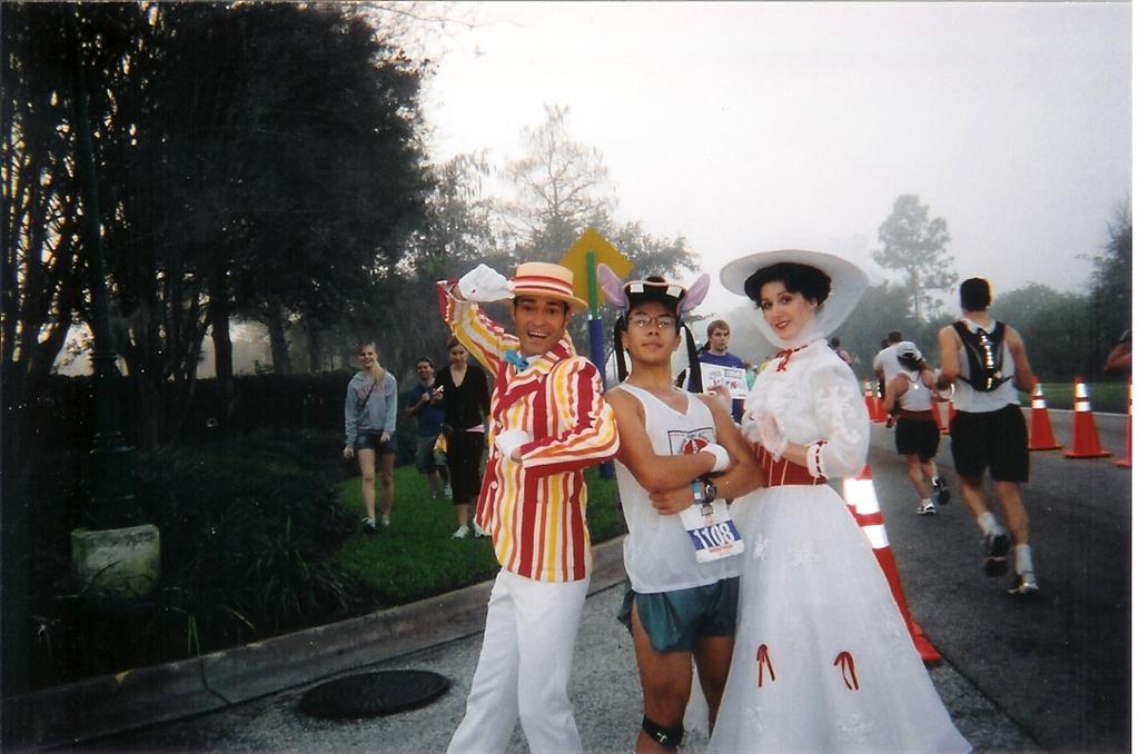 [20070107+-+Disney+Marathon+-+Mary+Poppins+and+Bert+and+Me+(Large).jpg]