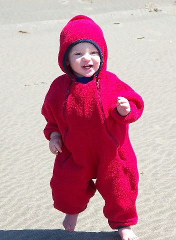 [The+Sprout+Walking+on+the+Beach.jpg]