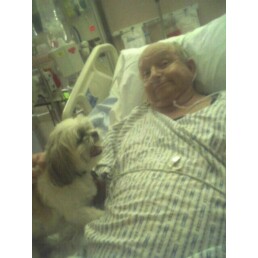 [pic+with+baxter+in+icu+081407.jpg]