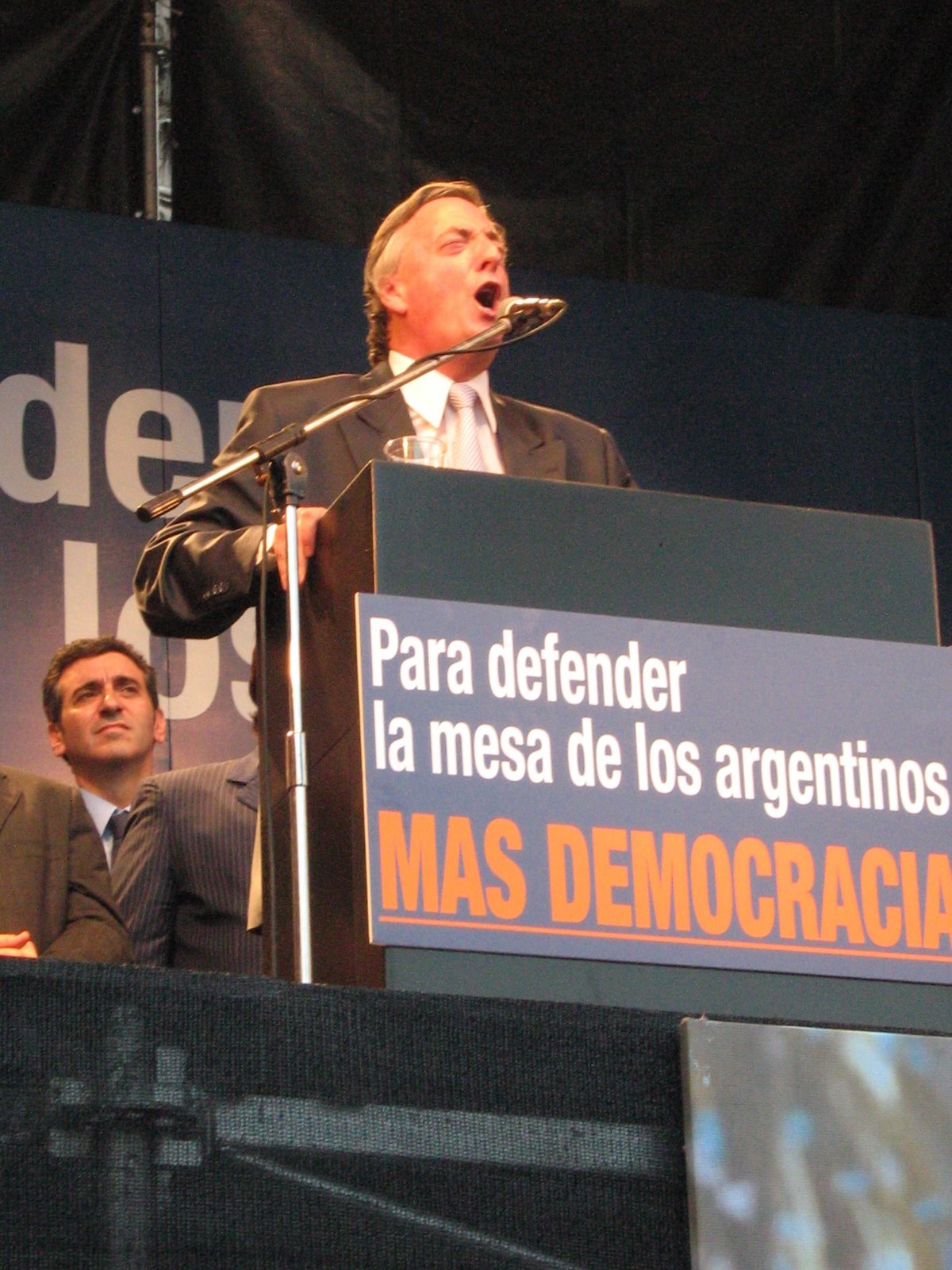 [Acto+en+defensa+de+la+Democracia+154.jpg]