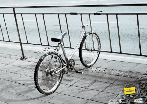 [bike1.jpg]