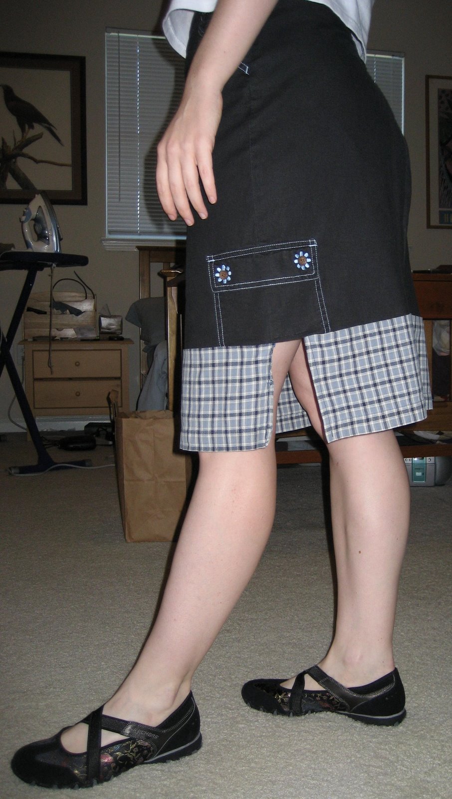 [Skirt+side+view.jpg]