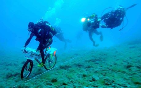 [underwater-bike-rec_780752c.jpg]