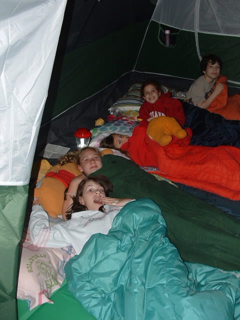 [Tent+Kids.JPG]