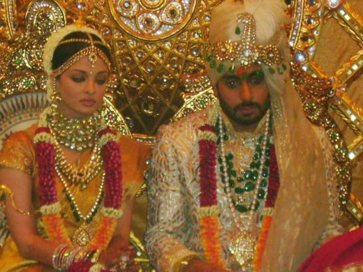[Aishwarya+Rai+wedding+photo.jpg]