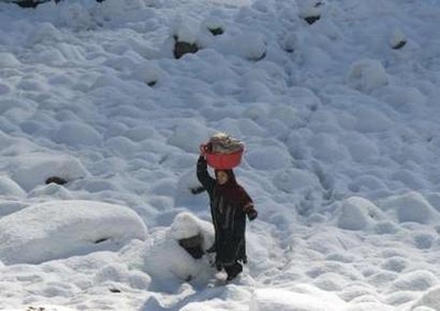 [pakistan+snow.jpg]