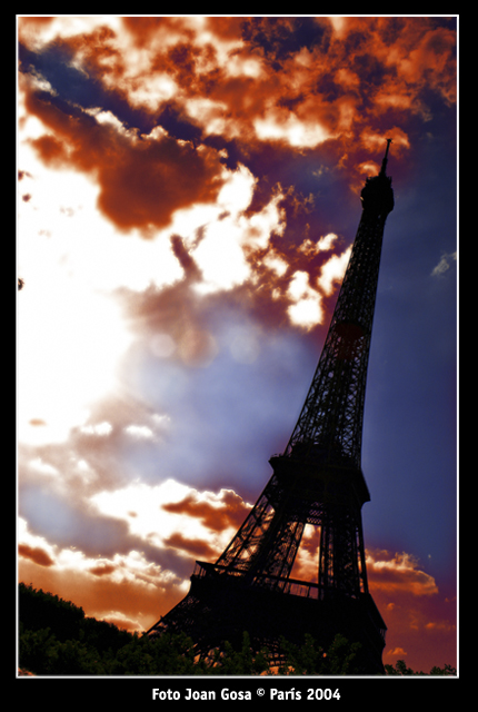 [Eiffel_2004.jpg]