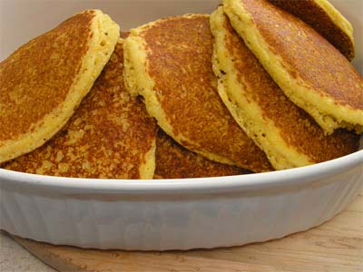 [cornmeal-pancakes.jpg]