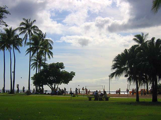 [Waikiki+Beach3.jpg]