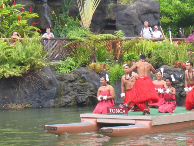 [IMG_3318.jpgPolynesian+Cultural+Center+Canoe+Pageant+Tonga.jpg]