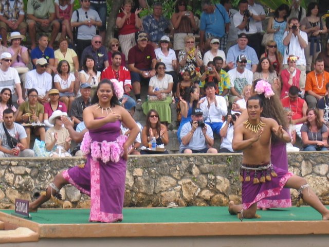 [IMG_3412.jpgPolynesian+Cultural+Center+Canoe+Pageant+Samoa.jpg]