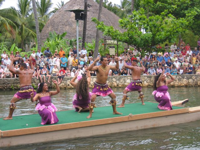[IMG_3422.jpgPolynesian+Cultural+Center+Canoe+Pageant+Samoa.jpg]