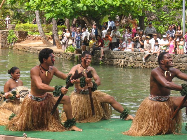 [IMG_3427.jpgPolynesian+Cultural+Center+Canoe+Pageant+Viti.jpg]