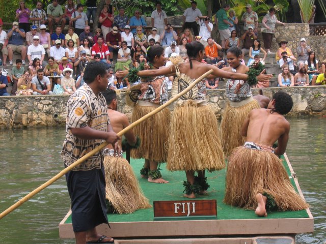 [IMG_3441.jpgPolynesian+Cultural+Center+Canoe+Pageant+Viti.jpg]