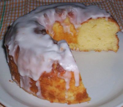[lemon_sour_cream_cake-03.jpg]