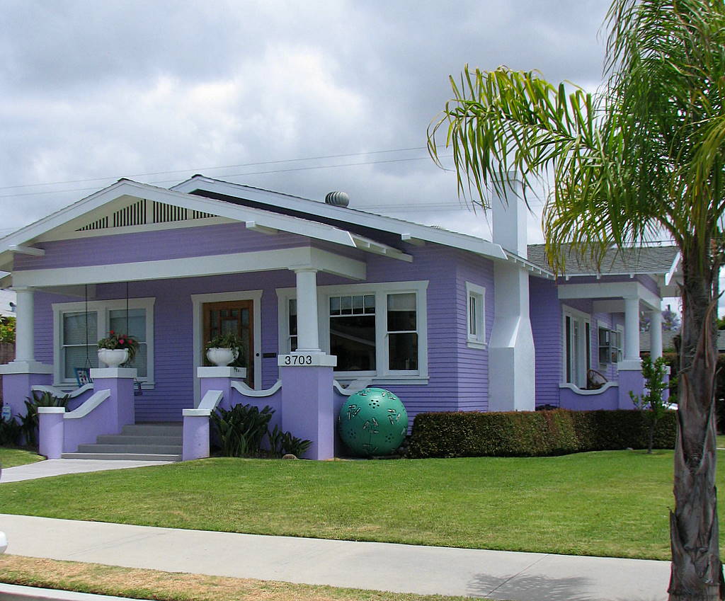 [purple+house.jpg]