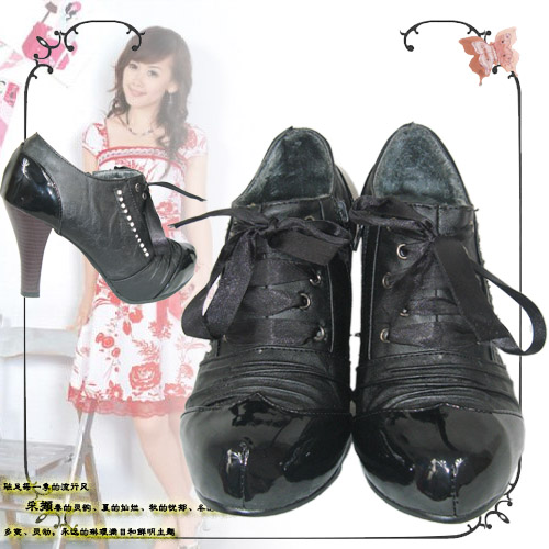 [Black+Sport+Shoes+Type+Short+Boots.jpg]